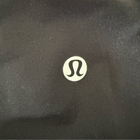lululemon black leggings with mesh inserts size 8 - Picture 3 of 13
